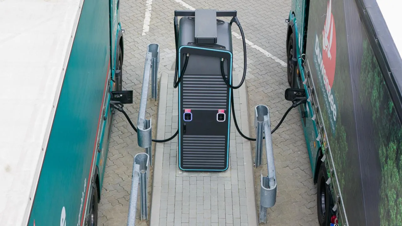 Depot-Ladeinfrastruktur — Ladesäulen am Logistikdepot